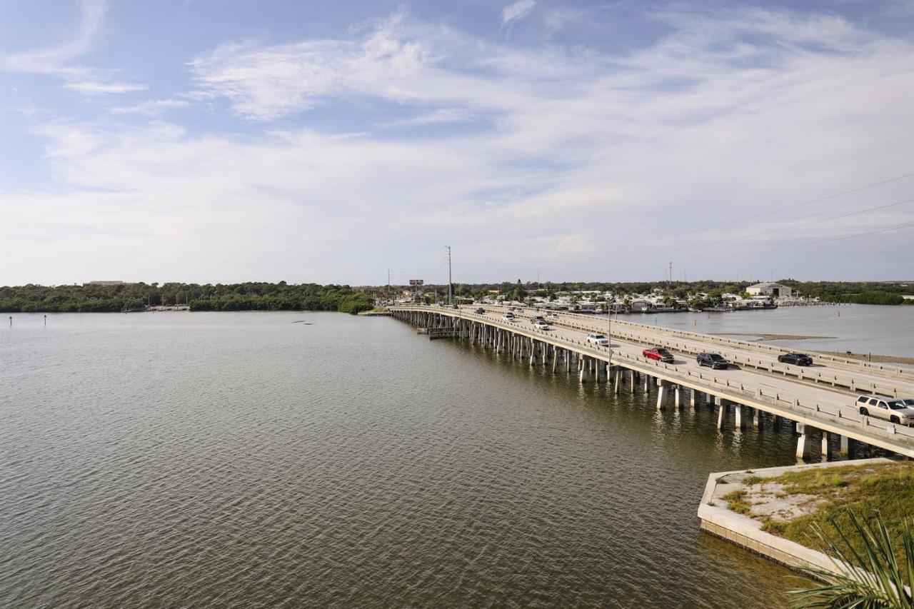 Dolphin Bay In Boca Ciega Resort - 2Br, Pool, Bay View St. Petersburg Bagian luar foto